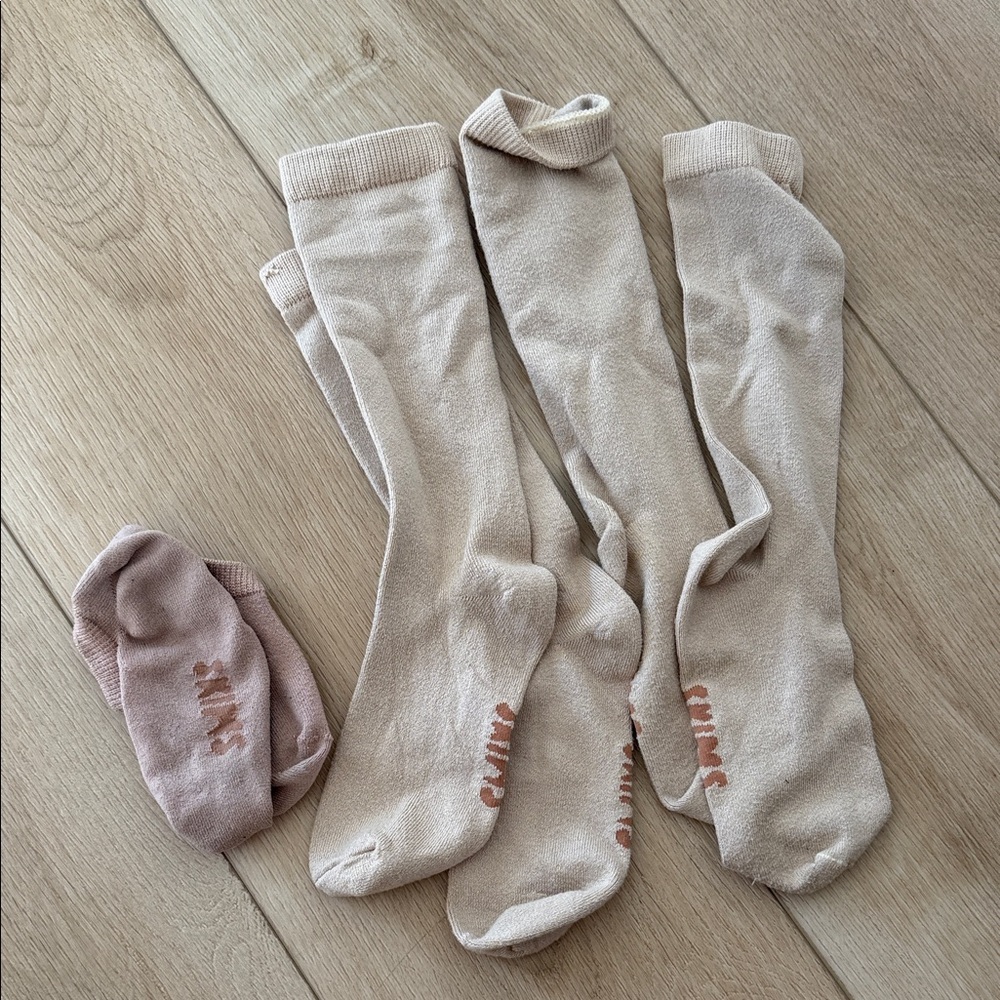 3 pair skims socks